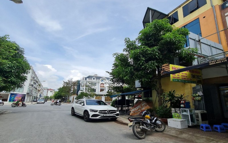 Đất Đông Dư, Gia Lâm, Hà Nội. Lô góc 86m2 đường ô tô tránh siêu đẹp. Lh 0989894845